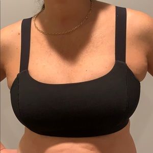 Lululemon black padded sports bra,worn once size 6